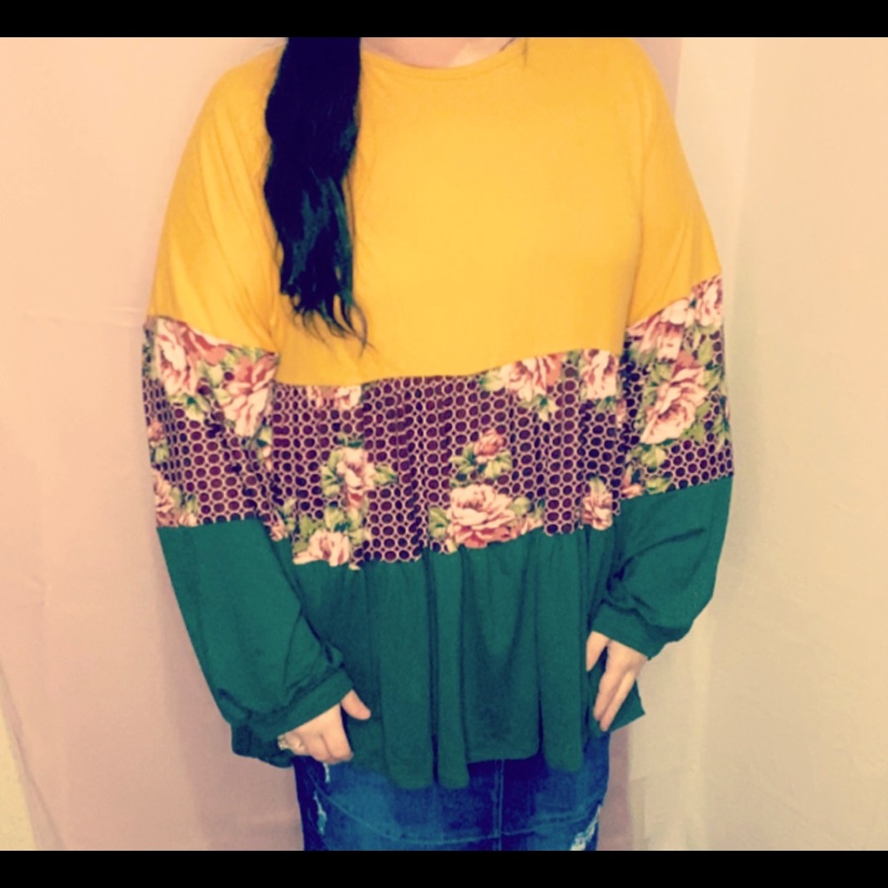 Size XL laying Top